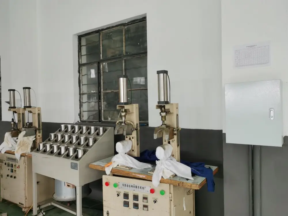 Visor Bending Machine.jpg